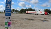 Depot satsar på bevakning av parkering - avgift införs