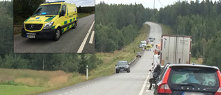Omkörningsolycka på E4 norr om Sikeå – en person till sjukhus