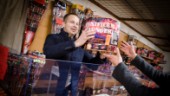 Tegelstadens fyrverkeributik öppnad igen – trots förra årets hot: "Väldigt obehagliga"