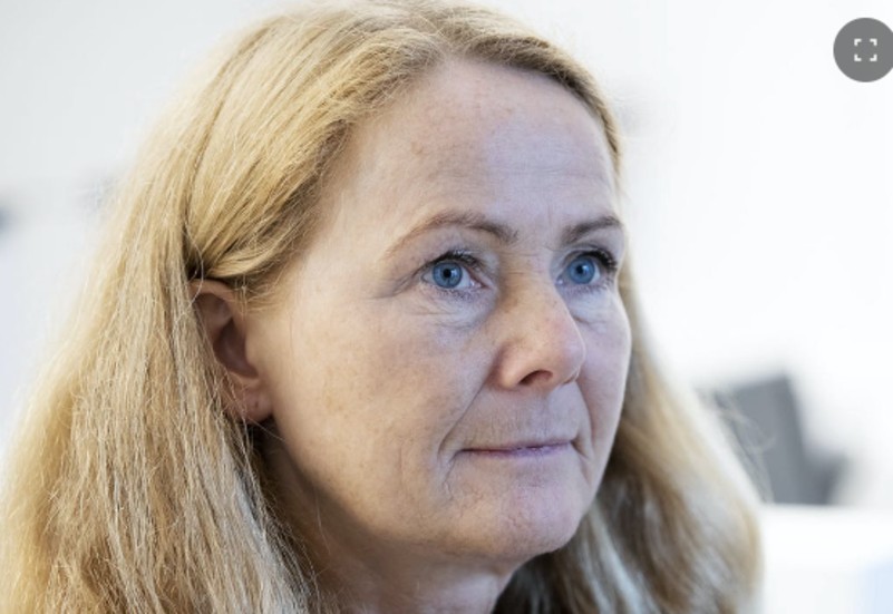 Gunilla Persson besviken på de 70 personer som samlades för fest i en studentkorridor.