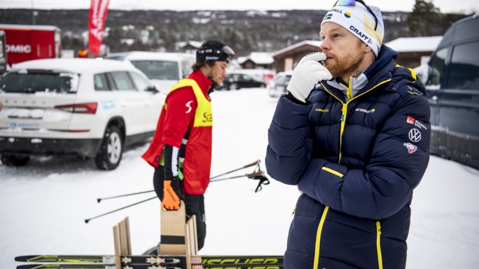Anders Byström, landslagschef för längdlandslaget, skickar en mindre trupp till Ruka.
