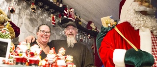 Julnördarna Jimmy och Ewa-Lotta ratar utebelysningen i år ✓Galet mycket belysning ✓Handlar om många tusenlappar ✓Ska ju spara el