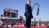 Trump bedyrar oskuld vid valmöte i Waco