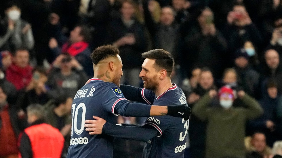Världsstjärnorna Neymar och Lionel Messi är mycket nära att spela hem mästerskapet till sitt Paris Saint-Germain. Arkivbild.