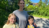 Bilister kör på gångbanan – delade åsikter om infarter till Arnö: "Stort problem att folk genar"