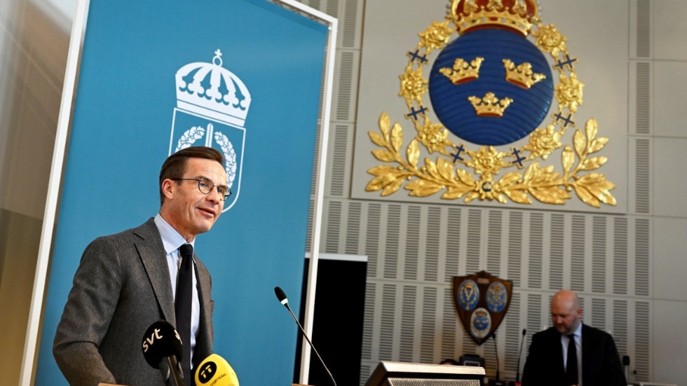 Moderatledaren Ulf Kristersson (M) håller ett säkerhetspolitiskt linjetal på Försvarshögskolan.