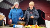 Outdoor cooking: Viltskavstoast, entrecote, sötpotatis och äppelpaj över öppen eld – Alva och John ger dig receptet