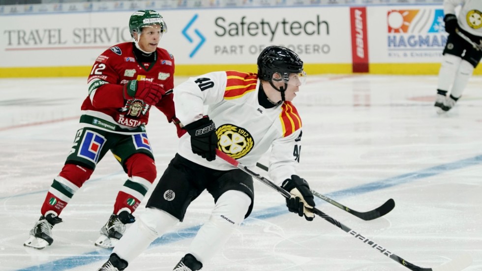 Tomi Sallinen, i vitt, svarade för ett av målen i Brynäs 5–2-seger.