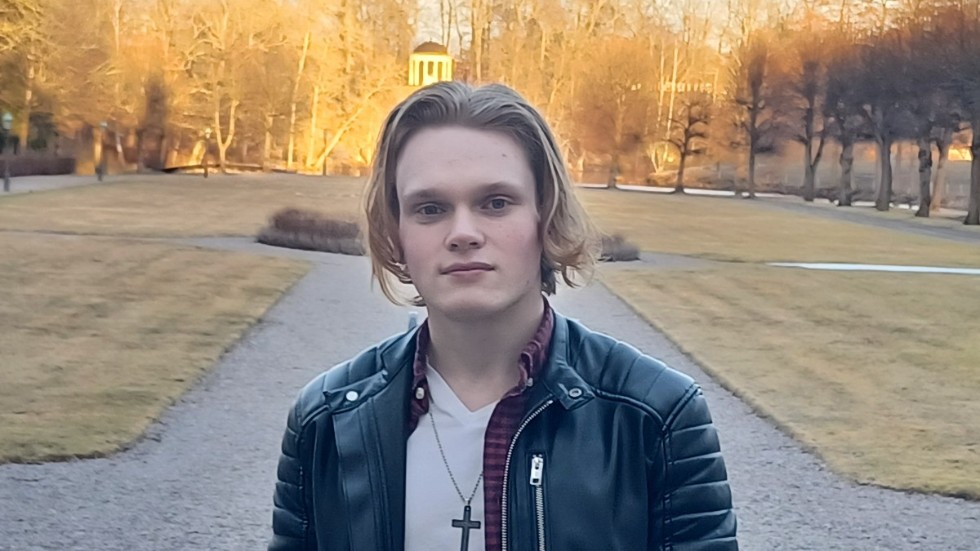 Hugo Leo vid Slottsparken i Finspång. 
