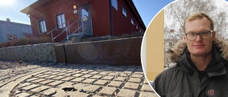 Så fick Strängnäs sitt udda brunnslock – Krister Pihl är hjärnan bakom idén: "Jag hittade på det själv"