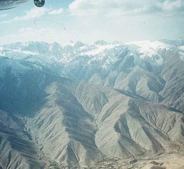 Inte läge för nödlandning. Afghanistan består till största delen av otillgängliga bergsområden.