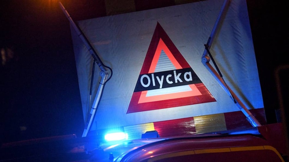 SOS larmades om en trafikolycka i centrala Västervik på torsdagseftermiddagen.