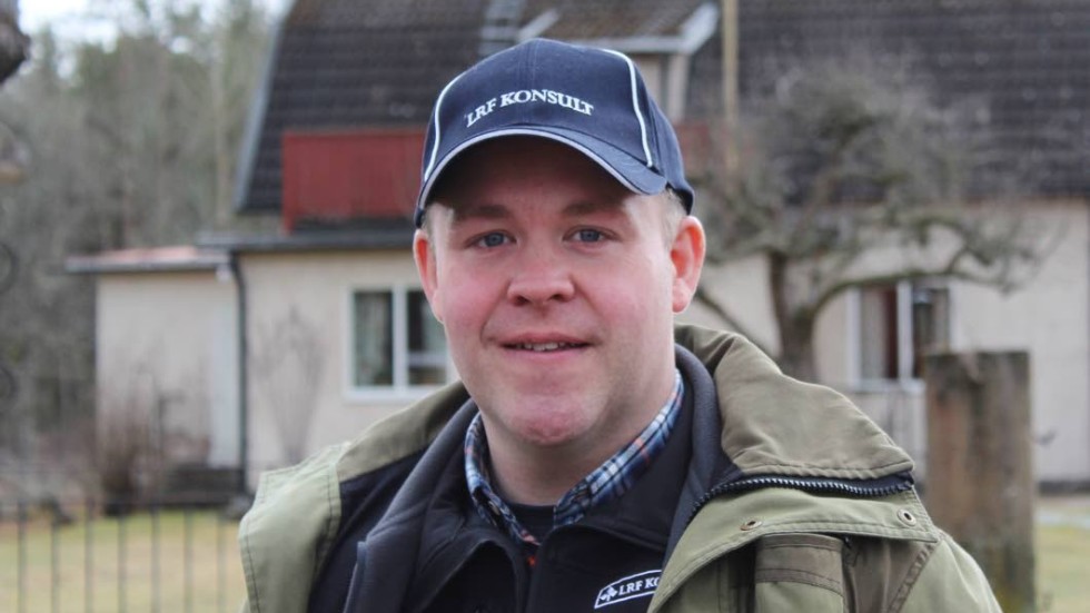 Magnus Christiansson är både skogsmästare och fastighetsmäklare.
