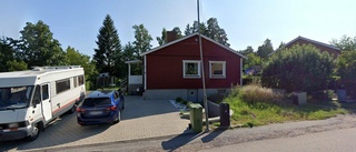 33-åring ny ägare till hus i Hållsta - prislappen: 1 995 000 kronor