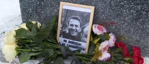 Navalnyjs kropp överlämnad till mamman