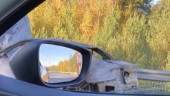 Bil i lågor på E20 i höjd med Finninge – kilometerlång kö till följd: "Full brand"
