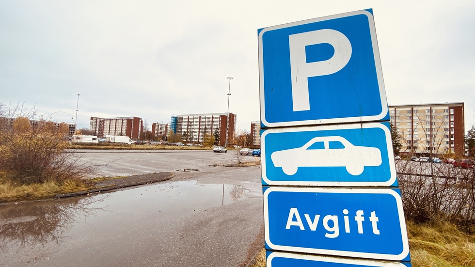 Parkeringen i Årby norra har utsetts till Sveriges fulaste.
