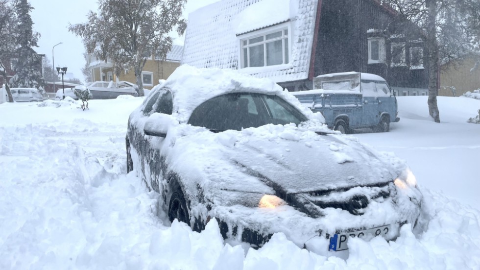 Rejält med snö har fallit över Kiruna.