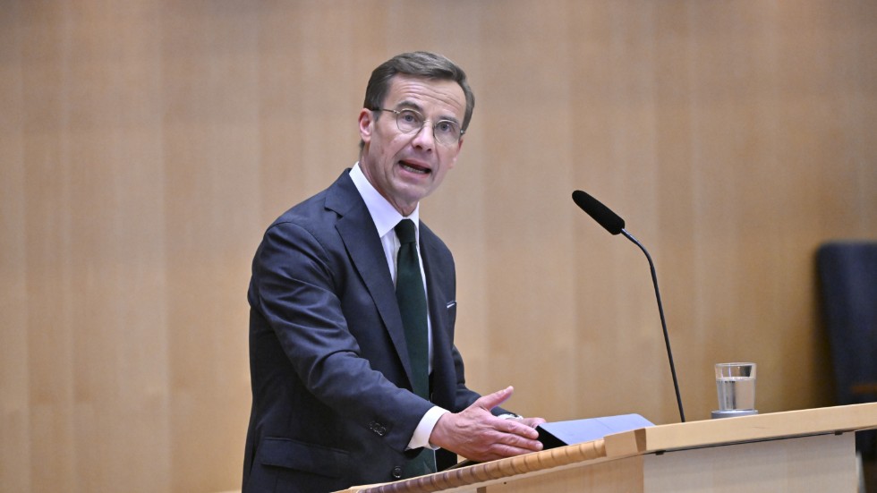 Statsminister Ulf Kristersson (M) talar vid Riksmötets öppnande i riksdagens kammare 12 september.