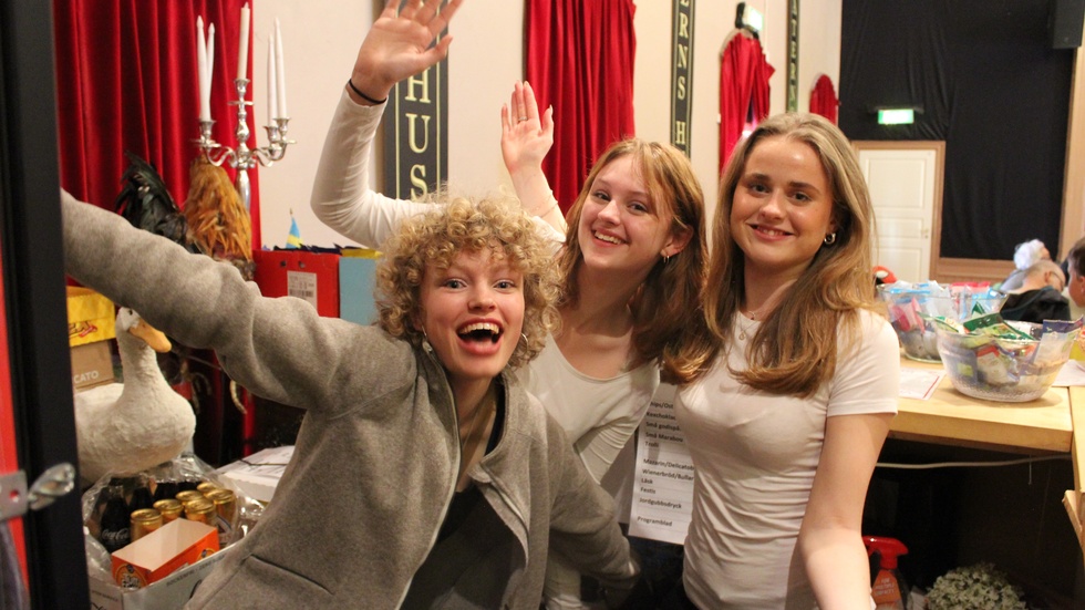 Ylva Aleberg, Mira Rothman och Maja Vestman är skådespelare och ledare i Teaterns Hus Teaterskola.