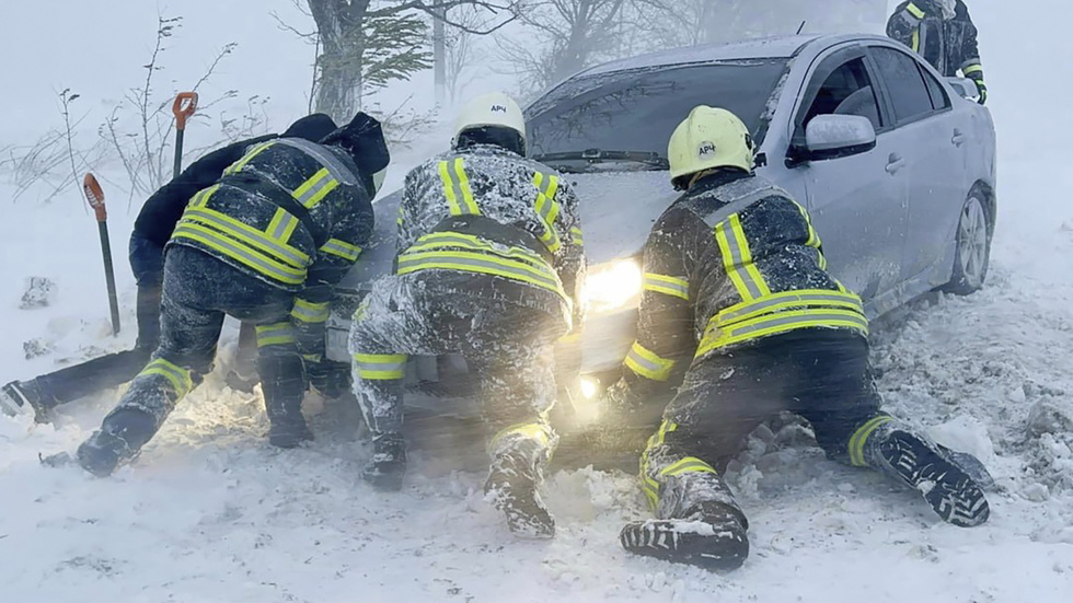 Södra Ukraina har drabbats av ihållande snöfall och orkanvindar. Arkivbild.