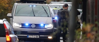 Därför skickades insatsstyrkan till Gränby – sökte igenom fordon