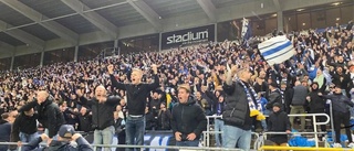 Här firar IFK klacken 1-0 mot Hammarby