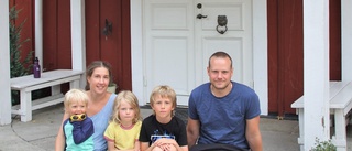 Familjen flyttade under pandemin – från 3:a i Stockholm till villa i Torshälla: "Mer för pengarna"