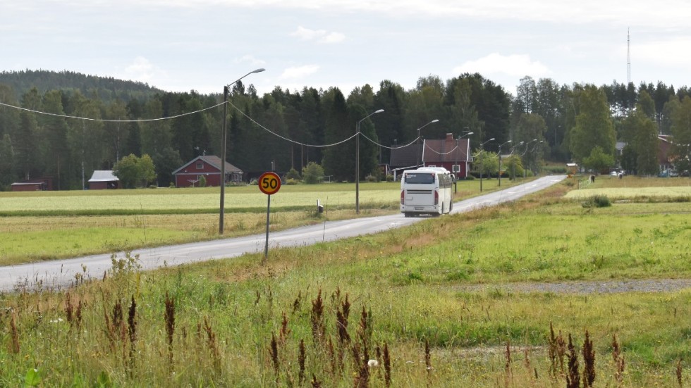 "Vi har inte samma förutsättningar vad gäller kollektivtrafik, tåg eller tunnelbana. Vi i norra Sverige behöver också bränsle och el."