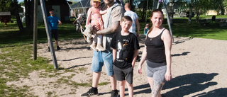 Föräldrarna i Bodsvedjan kräver en upprustning av lekplatsen • Parkchefen: "Människor är mer oroliga i dag."