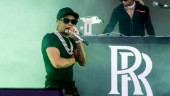 Rappare donerar gage till festivaloffer
