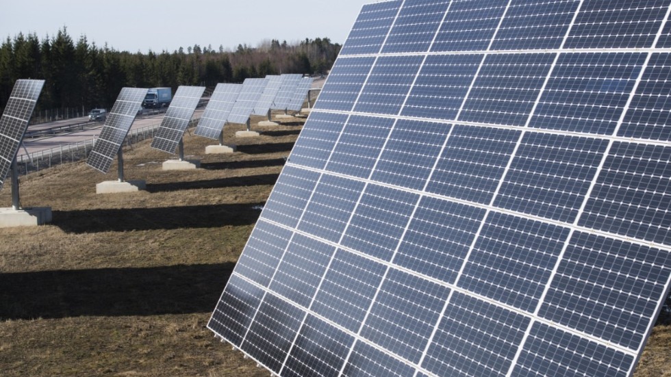 Solenergitekniken är idag både mogen och effektiv och kommer att växa utan subventioner, skriver debattören. 