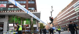 Fyra anhållna efter dödlig attack vid galleria på Kungsholmen