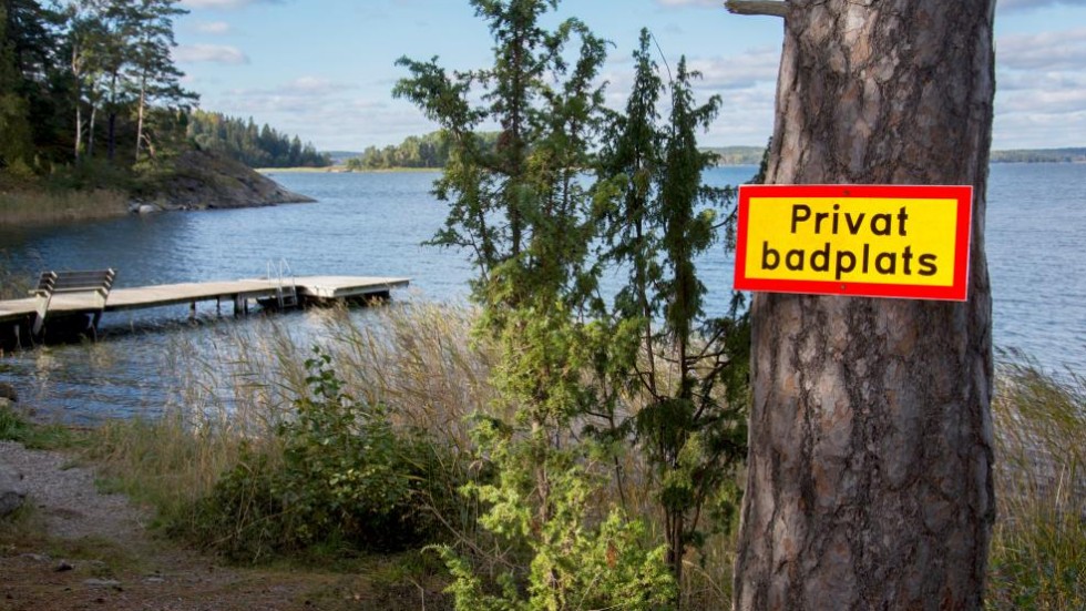 Ett minskat strandskydd skulle allvarligt försämra allmänhetens tillgång till stränder och göra det betydligt svårare att nå Sveriges miljömål, skriver Anders Wennerblad.