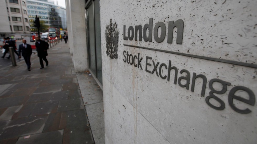 Cheferna på Londonbörsens största företag har fått lönepåslag. Arkivbild.