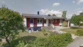 25-åring ny ägare till hus i Hestra, Ydre - 1 325 000 kronor blev priset