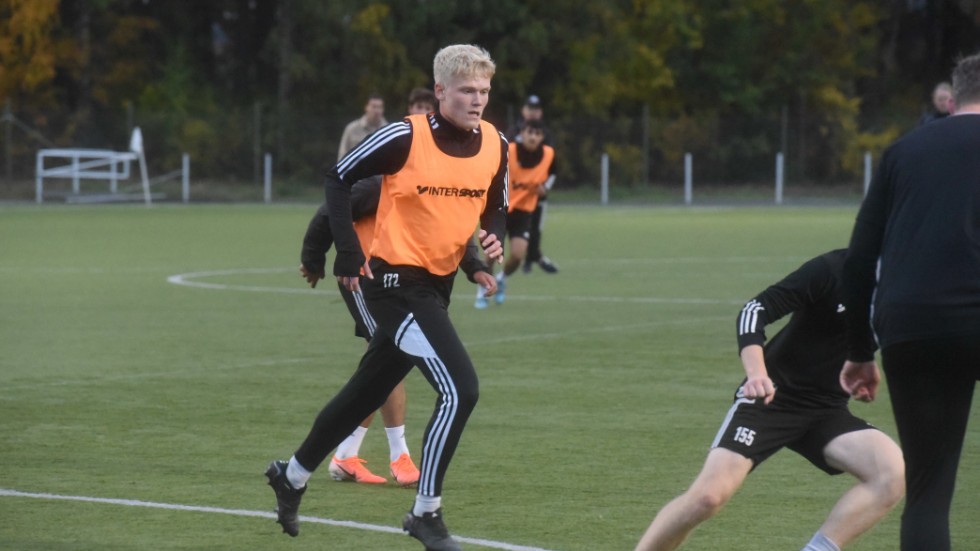 Arvid Eckerstig från Hultsfreds FK var en av spelarna som provtränade med Vimmerby på tisdagen.