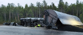 Nio döda i olyckor med malmlastbilar • "Otroligt tragiskt" • Så ska skräckvägen bli säkrare