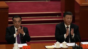 Rockad i Kina: "Tecken på enmansvälde"