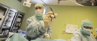 Läkare och sköterska kritiseras - opererade fel knä