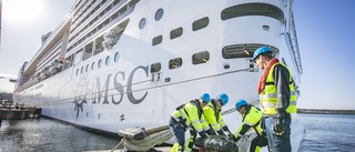 BILDER: Årets största fartyg på besök i Visby • Över 300 meter långt • Har: ✓ Vattenland ✓ Teater ✓ 27 restauranger