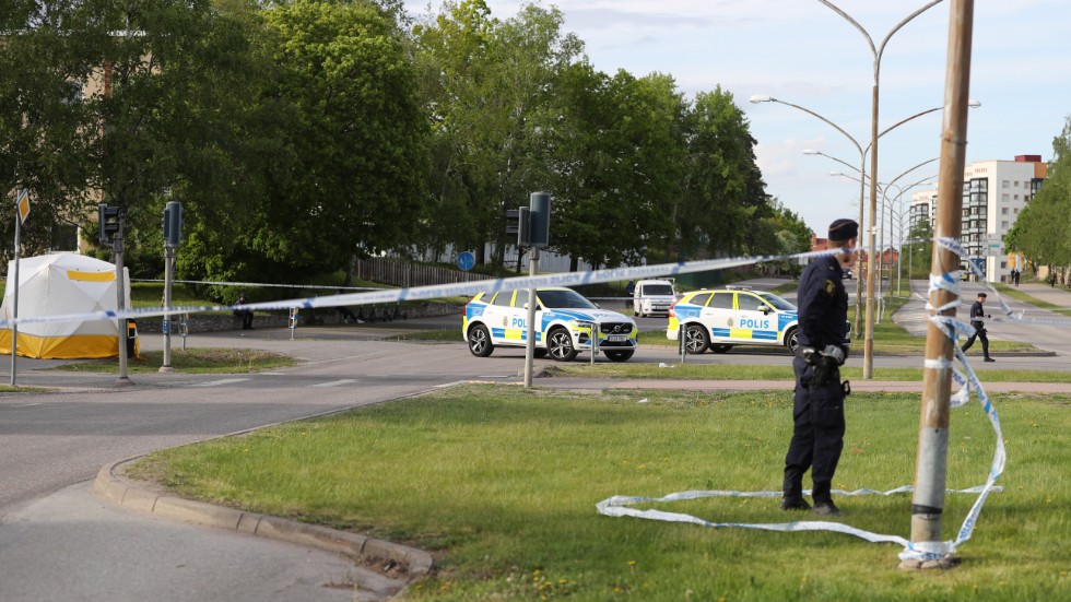 Det var i måndags som en 25-åring sköts ihjäl i Eskilstuna.