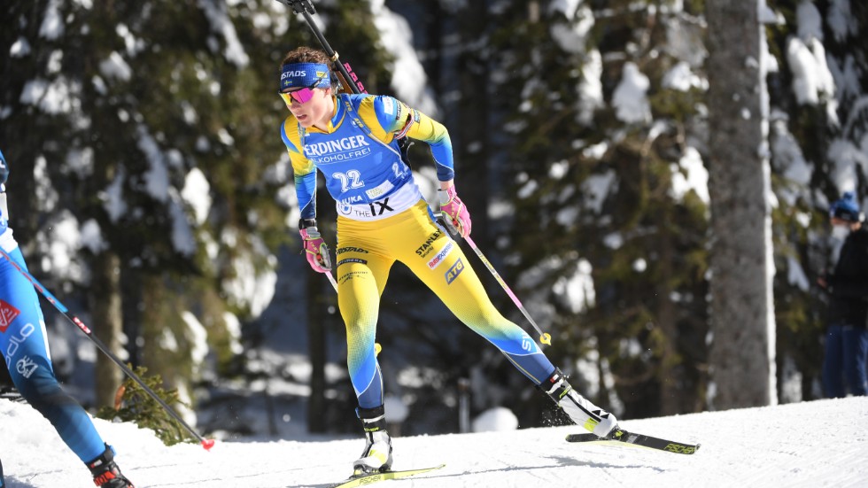 Hanna Öberg under tisdagens distans under skidskytte-VM i Pokljuka, Slovenien.