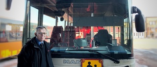 Bussföraren om olyckan:" Allt gick så fort, man hinner inte tänka"