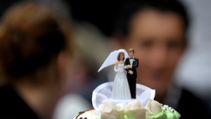 Högtryck i bröllopsbranschen – positivt för företagen: "Vi har jobbat hårdare än någonsin den här säsongen"