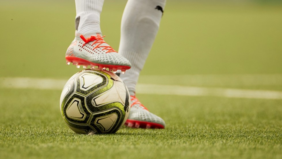 Smålands Fotbollförbund har lämnat in ett förslag om att förlänga frimånaden. 