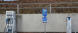 Begränsad parkeringstid kritiseras av elbils-ägare