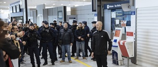 Israel deporterar advokat till Frankrike