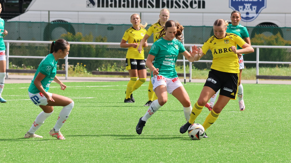 Vimmerby körde över bottenlaget Jönköpings Södra med 4–1.