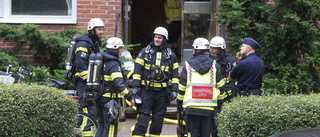 En person till sjukhus efter brand i lägenhet i Nyköping